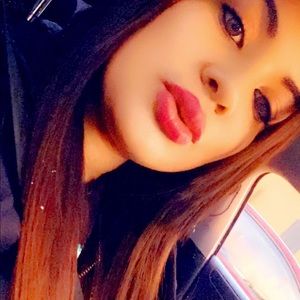 Meet your Posher, Geraldina